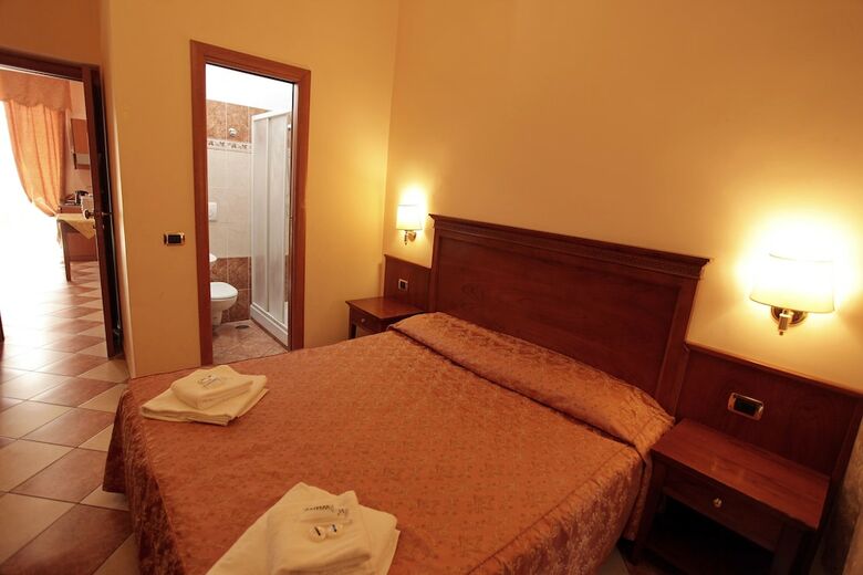 Hotel Elegance
