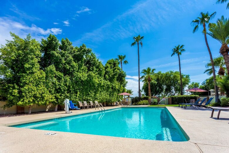Hotel Howard Johnson By Wyndham Scottsdale Old Town
