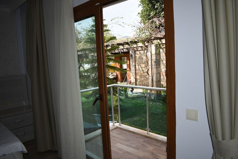 Yagmur Hotel