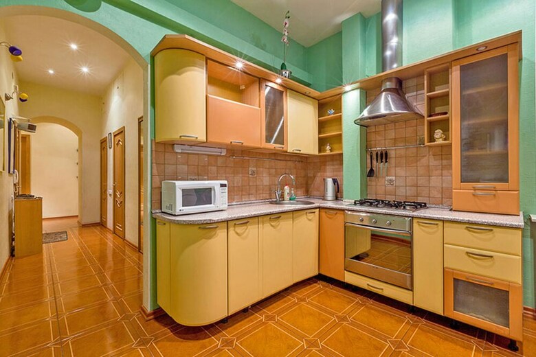 Friends Apartment On Pushkinskaya