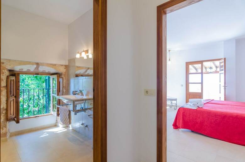 Villa Bandris Nou
