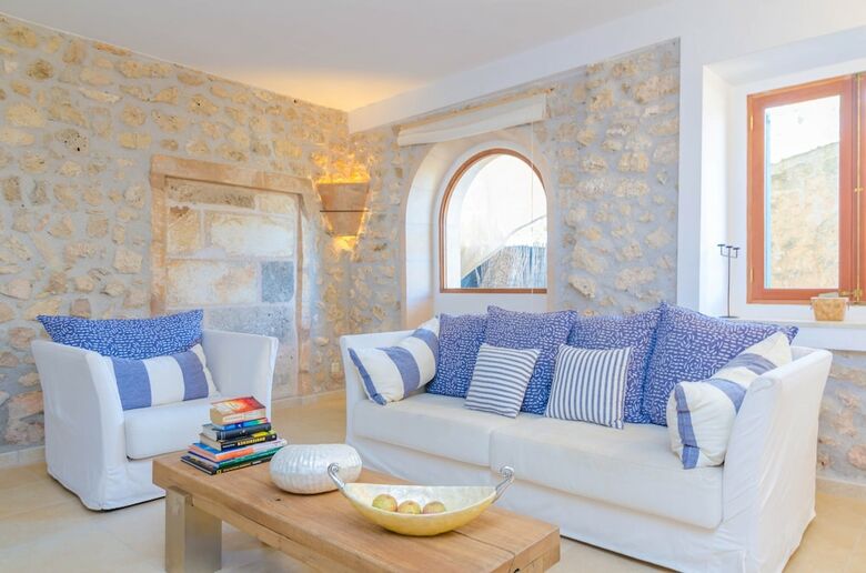Villa Bandris Nou