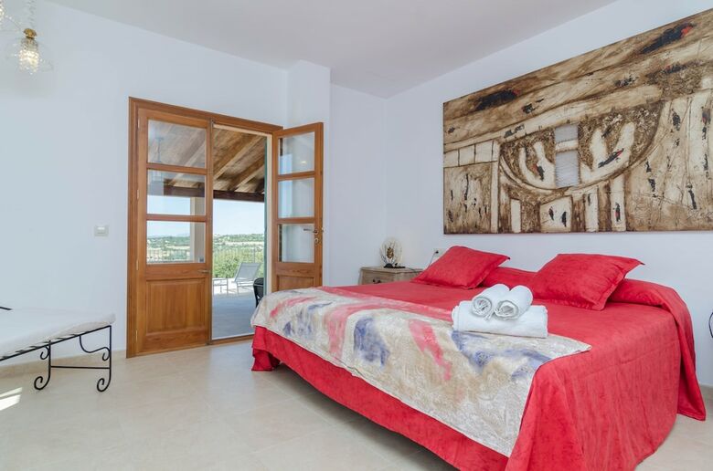 Villa Bandris Nou