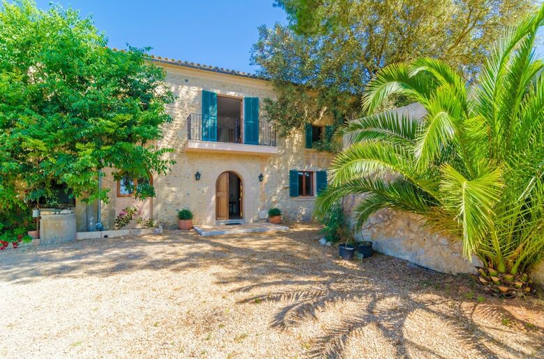 Villa Bandris Nou