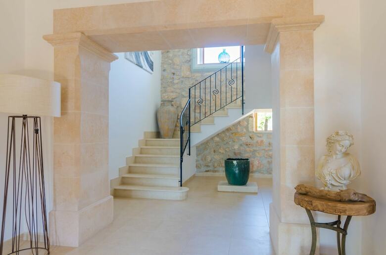 Villa Bandris Nou