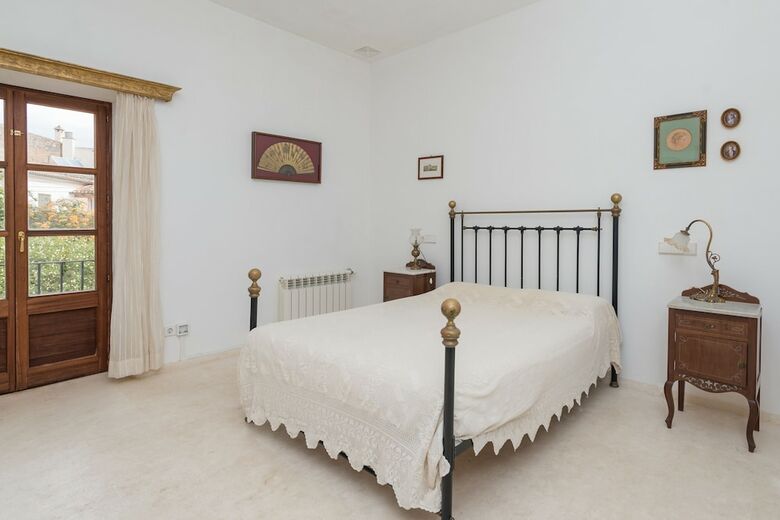 Villa Cal Senyor Dami�
