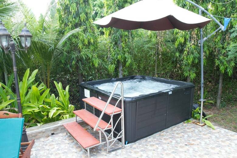 Aparthotel The Orchid Beach Resort At Vip Resort