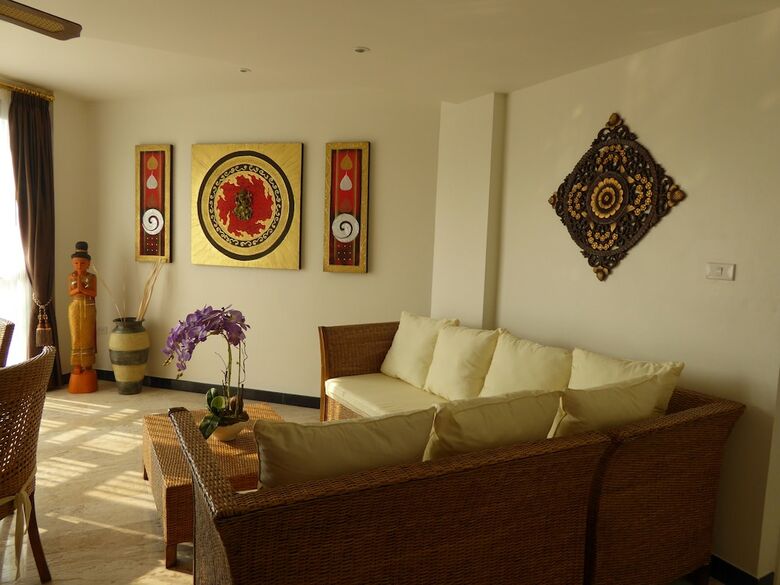 Aparthotel The Orchid Beach Resort At Vip Resort