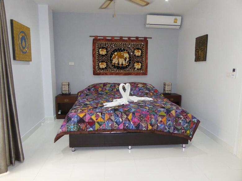 Aparthotel The Orchid Beach Resort At Vip Resort