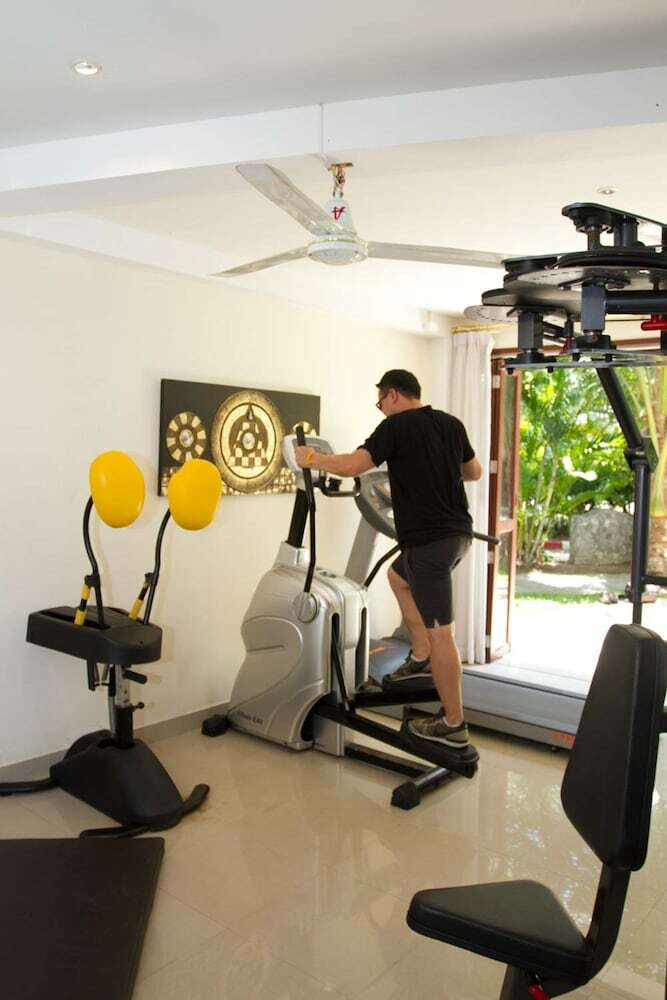 Aparthotel The Orchid Beach Resort At Vip Resort