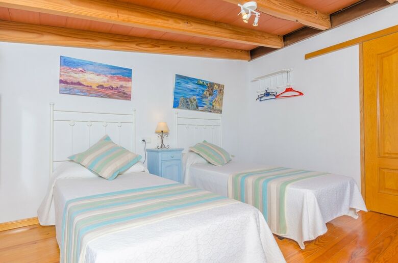Villa Can Reure ( Can Par�s)