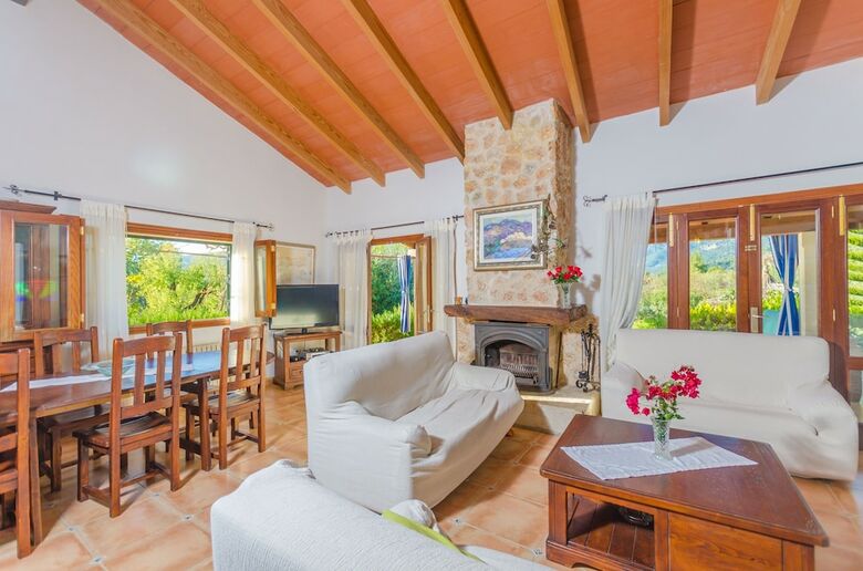 Villa Can Reure ( Can Par�s)