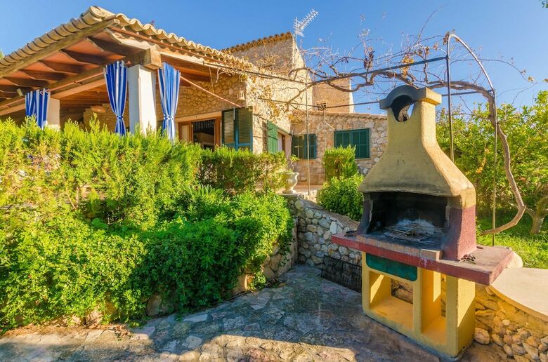 Villa Can Reure ( Can Par�s)