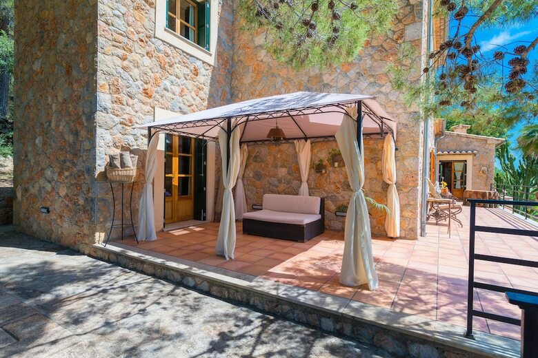 Villa Es Pinar