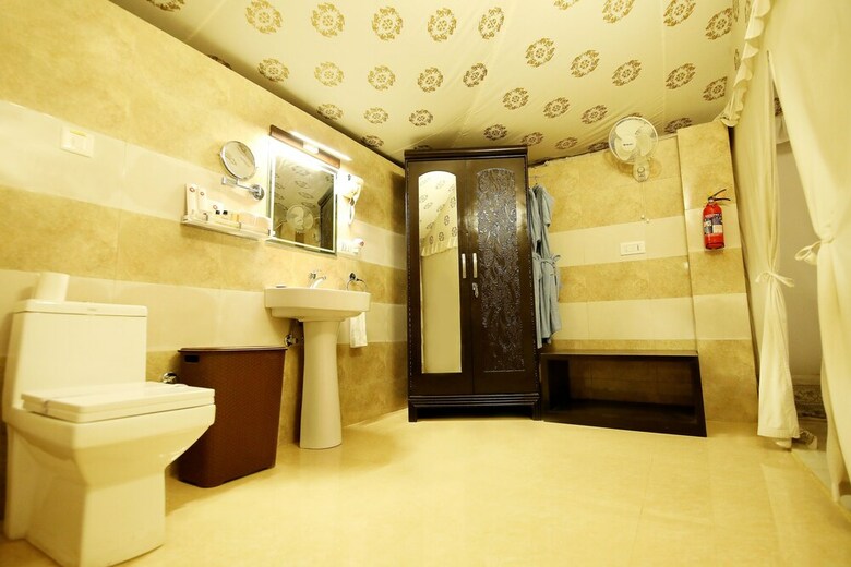 Hotel Rawai Luxury Tents