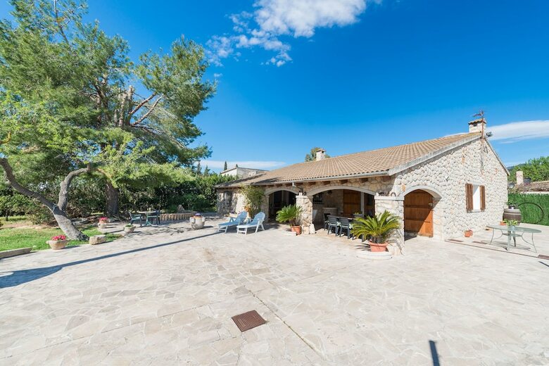 Villa Es Cant� Des Mor�s