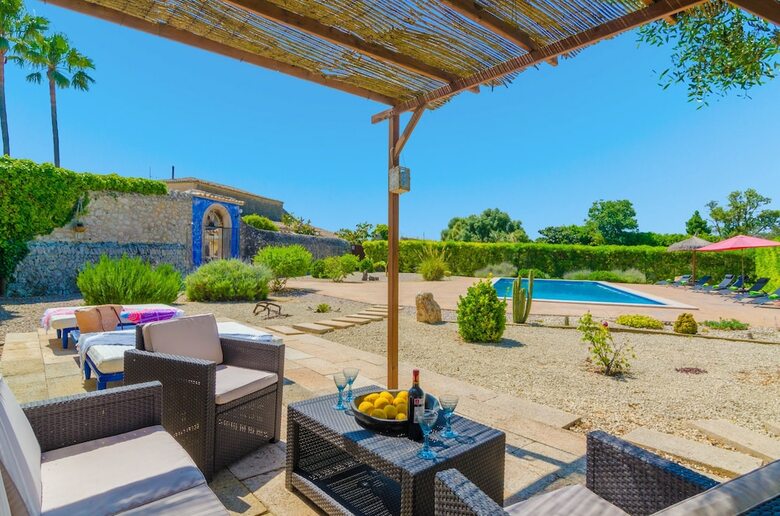 Villa Finca Son Costa