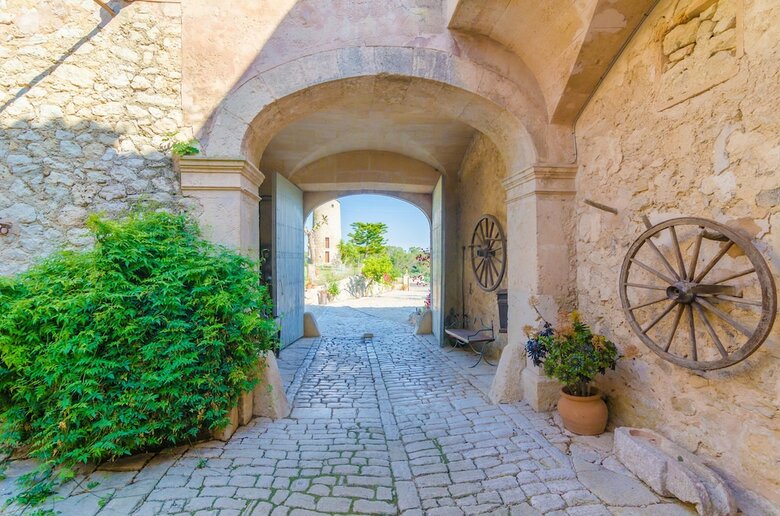 Villa Finca Son Costa