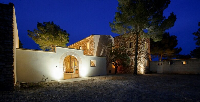 Villa Pins