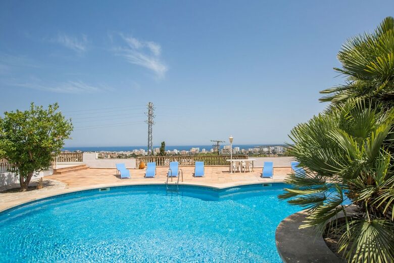 Villa Na Penyal