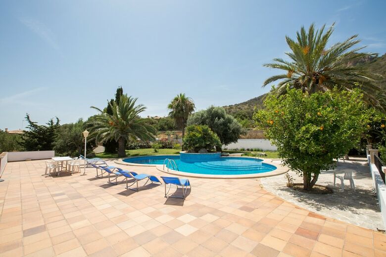 Villa Na Penyal