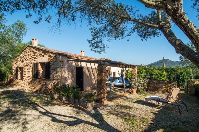 Apartamentos Es Rafal Roig (Cestador)