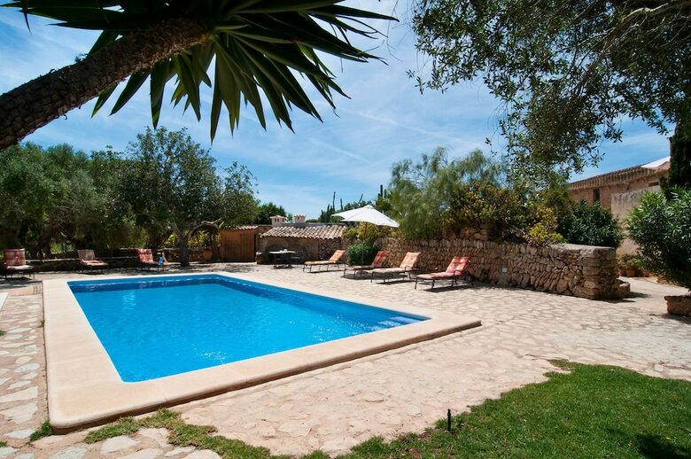 Apartamentos Es Rafal Roig (Arc)