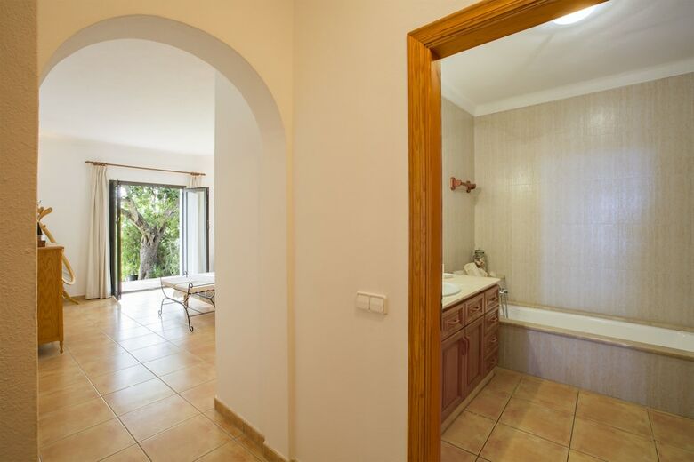 Villa Sa Roca Blanca