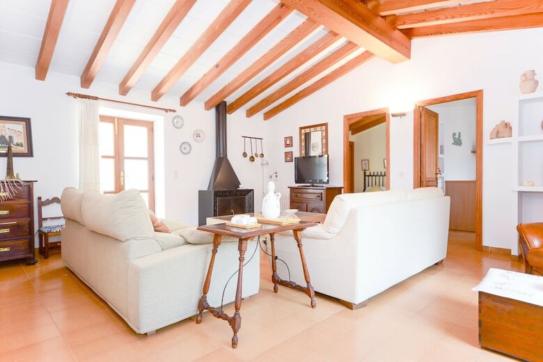 Villa Short Dhortella