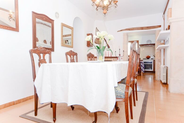 Villa Short Dhortella