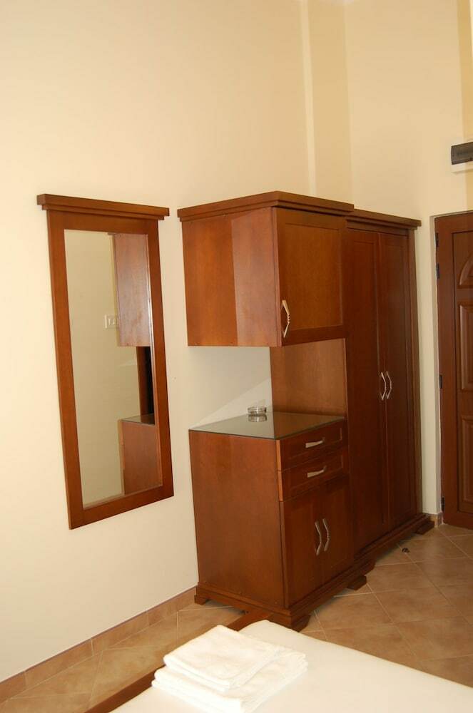 Apartments Dobrotski Dvori