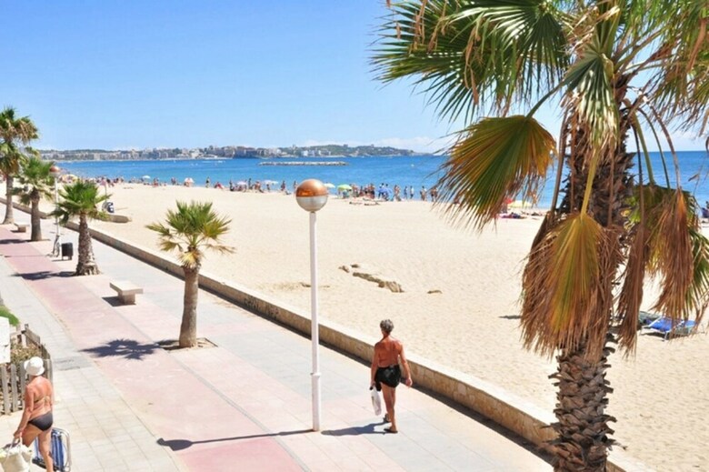 Apartamento Residencial Para 6 Personas En Cambrils