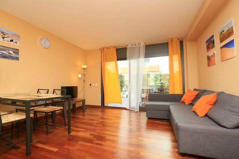 Casa Animada Para 8 Personas En Cambrils