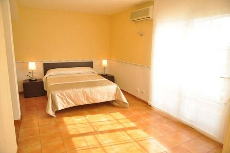 Casa Junto Al Mar Para 12 Personas En Cambrils