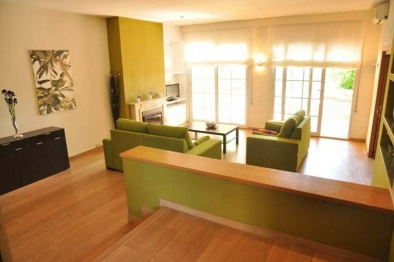 Casa Junto Al Mar Para 12 Personas En Cambrils