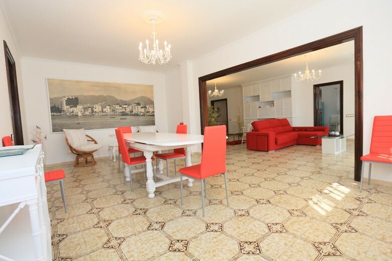 Villa Residencial Para 16 Personas En Cambrils