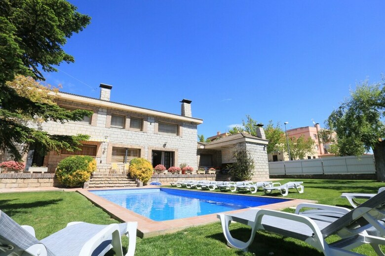 Villa Residencial Para 16 Personas En Cambrils
