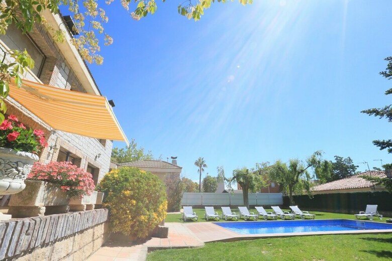 Villa Residencial Para 16 Personas En Cambrils