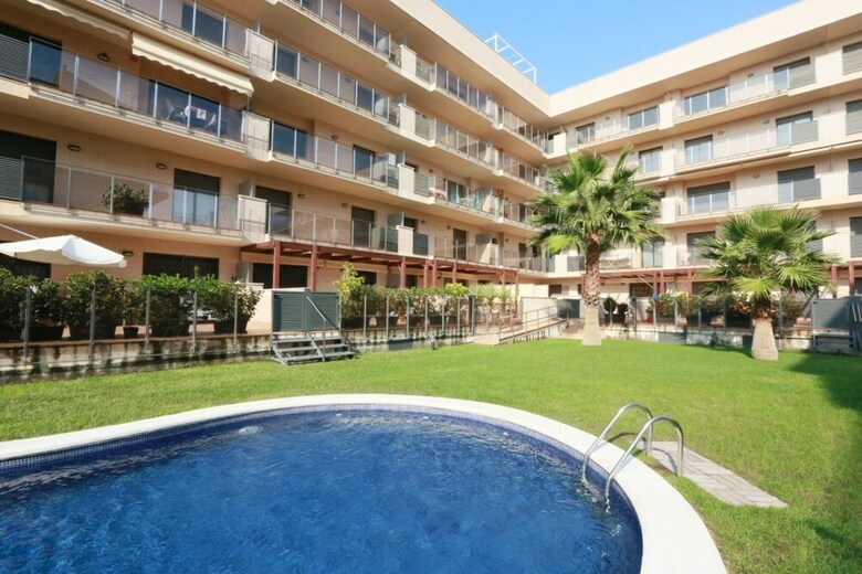 Apartamento Junto Al Mar Para 8 Personas En Cambrils