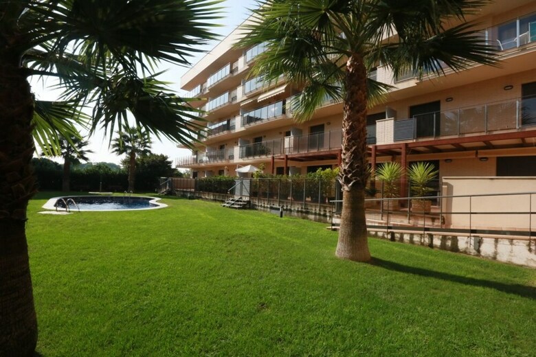 Apartamento Junto Al Mar Para 8 Personas En Cambrils