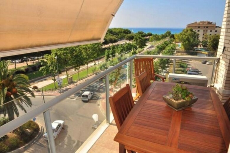 Apartamento Junto Al Mar Para 9 Personas En Cambrils