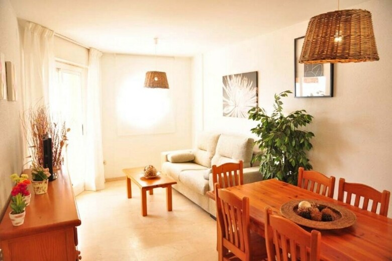 Apartamento Bonito Para 8 Personas En Cambrils
