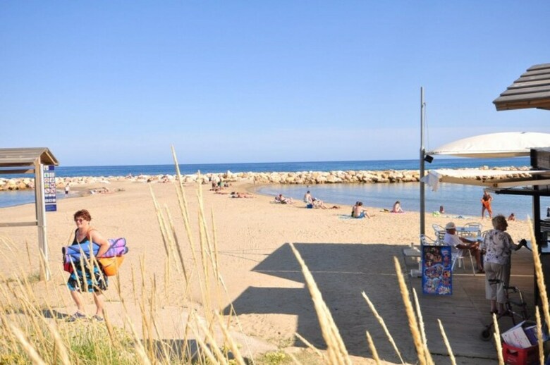 Apartamento Acogedor Para 6 Personas En Cambrils