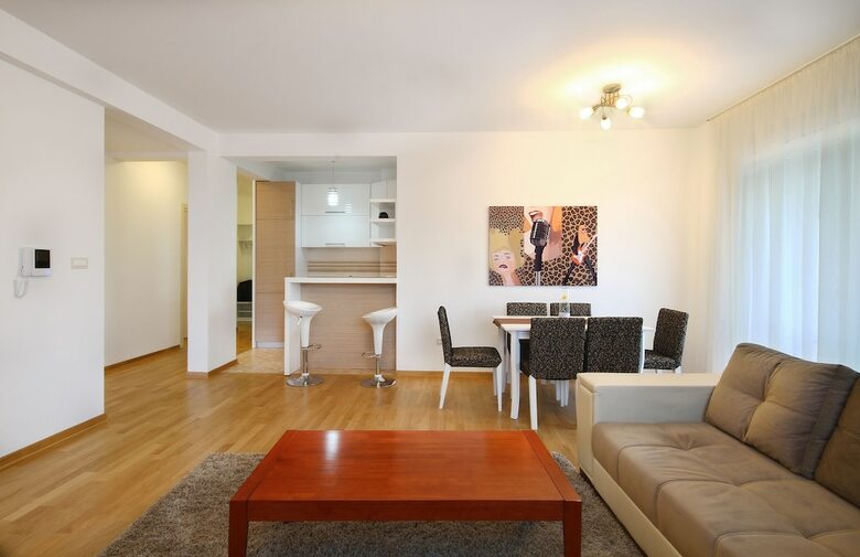 Sarap Apartments Budva
