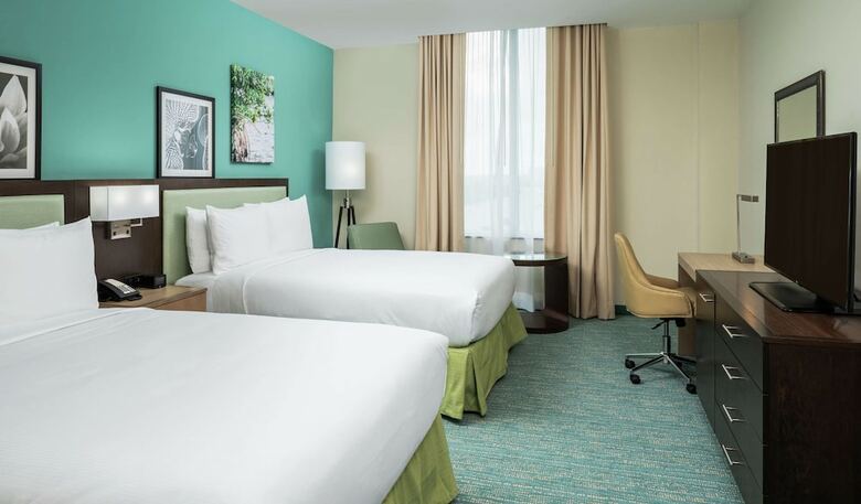 Hotel Doubletree By Hilton Miami - Doral, Fl