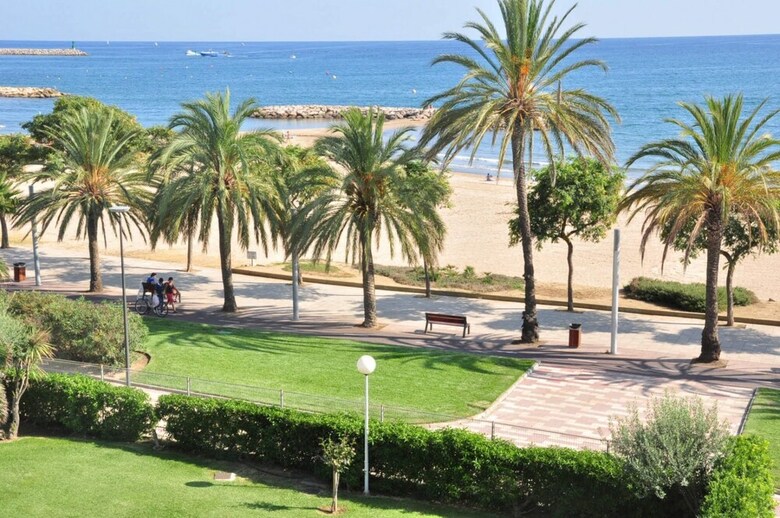Apartamento Junto Al Mar Para 6 Personas En Cambrils