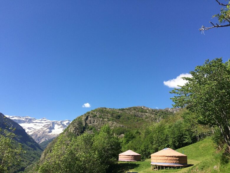 Hotel Yourtes Mongoles Gavarnie