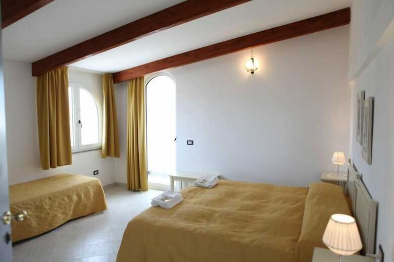 Hotel Cala Di Seta