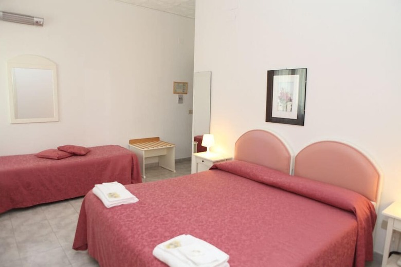 Hotel Cala Di Seta