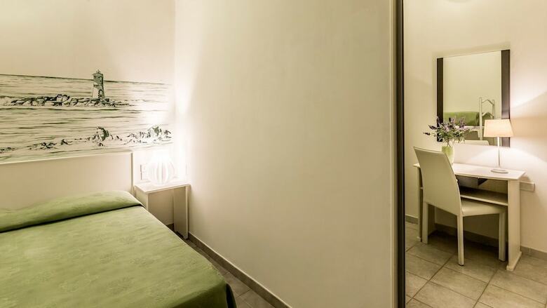 Hotel Cala Di Seta